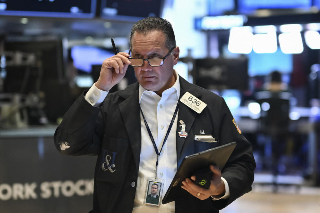 Stock Market Trump Tariffs: S&P 500, Dow, Nasdaq React | Latest Updates