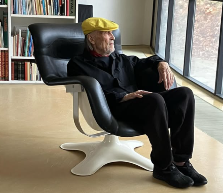 Finnish designer Yrjö Kukkapuro dies at 91