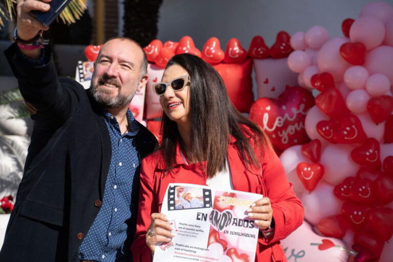 Benalmadena Valentine’s selfie competition