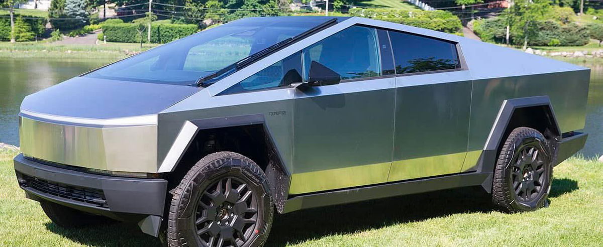 Data privacy complaints after Tesla row