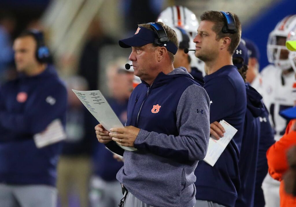 Auburn coach Hugh Freeze has been diagnosed with ‘early form’ of prostate cancer, school announces