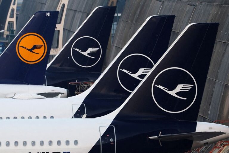 Lufthansa regains ground in ‘year of two halves’, promises restructuring savings