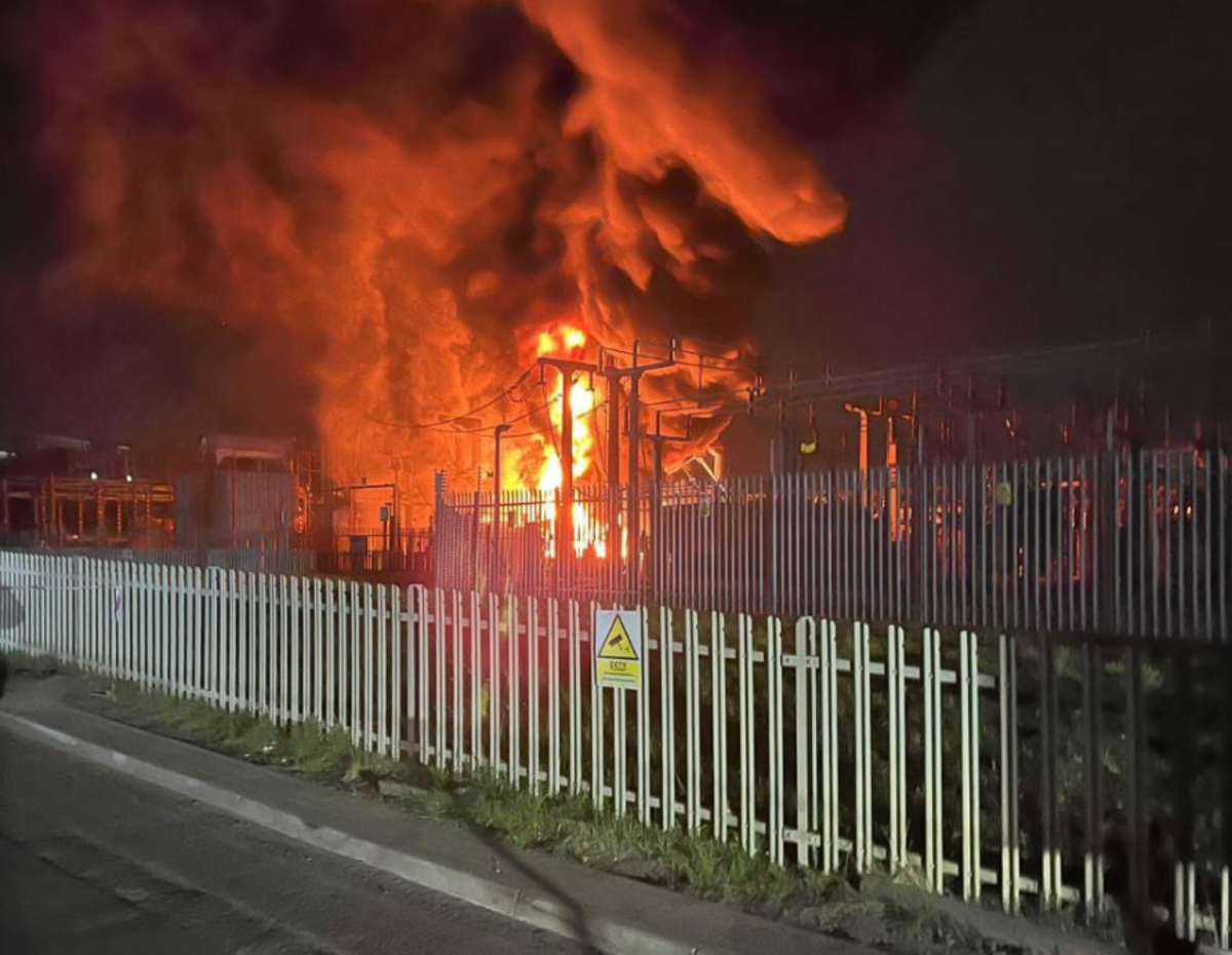 Heathrow Airport SHUT due to power outage