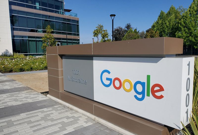German regulator ends probe into Google’s in-car services after agreed remedies