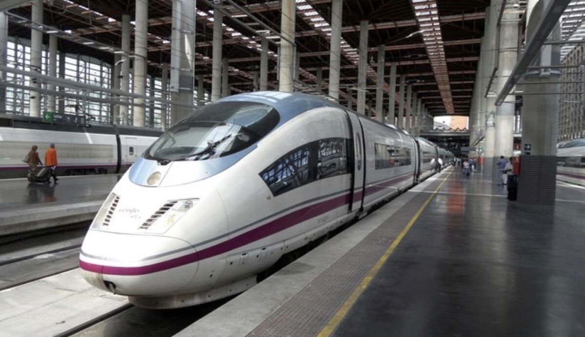 High-speed rail link to Almería in 2026