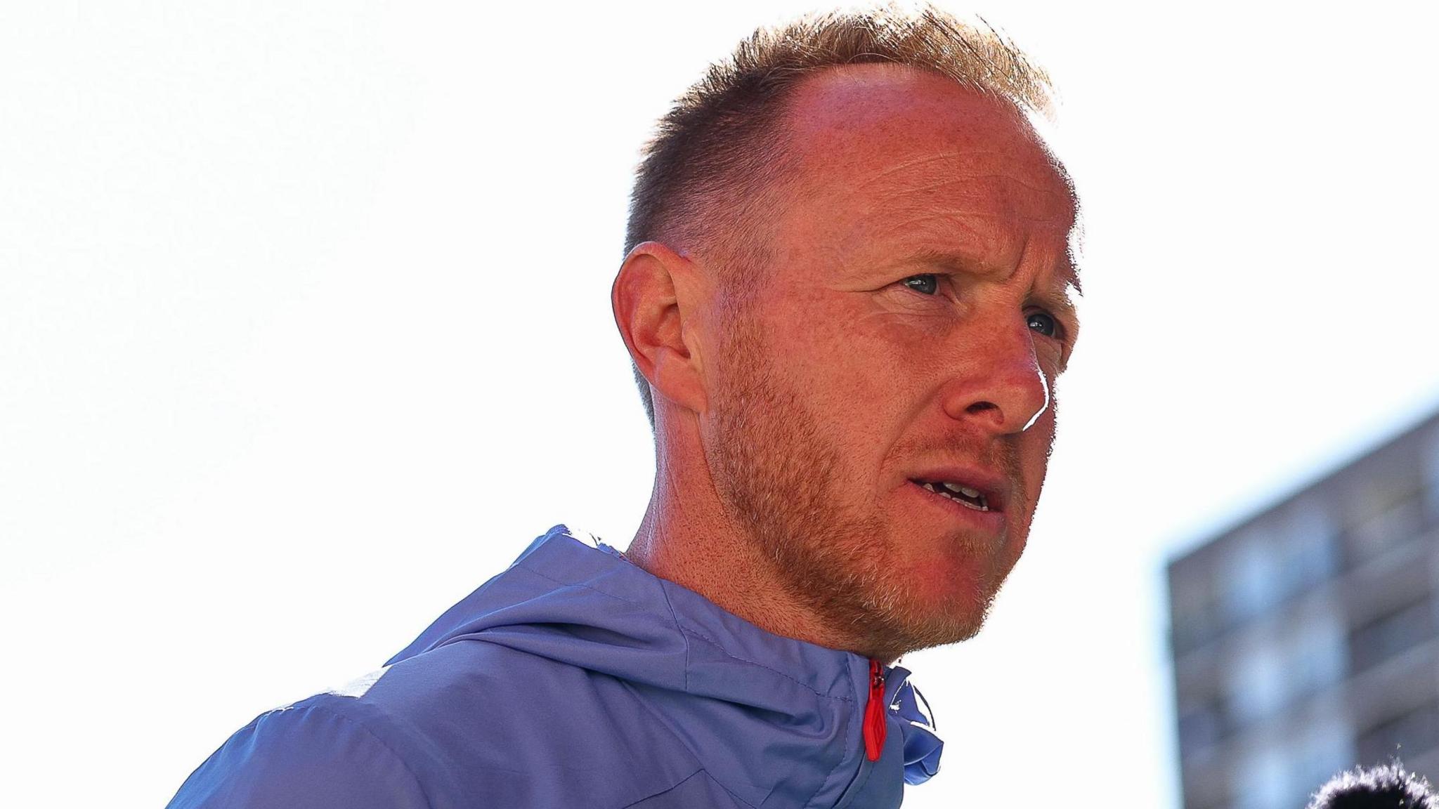 Jon Worthington