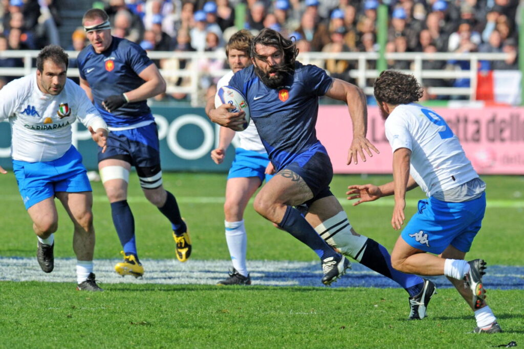 Chabal Forgets His Career