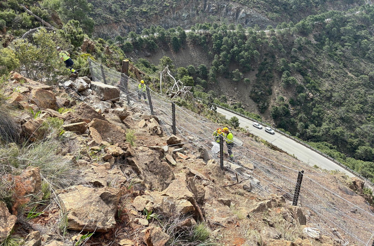 Controlled explosions on Ronda San Pedro road