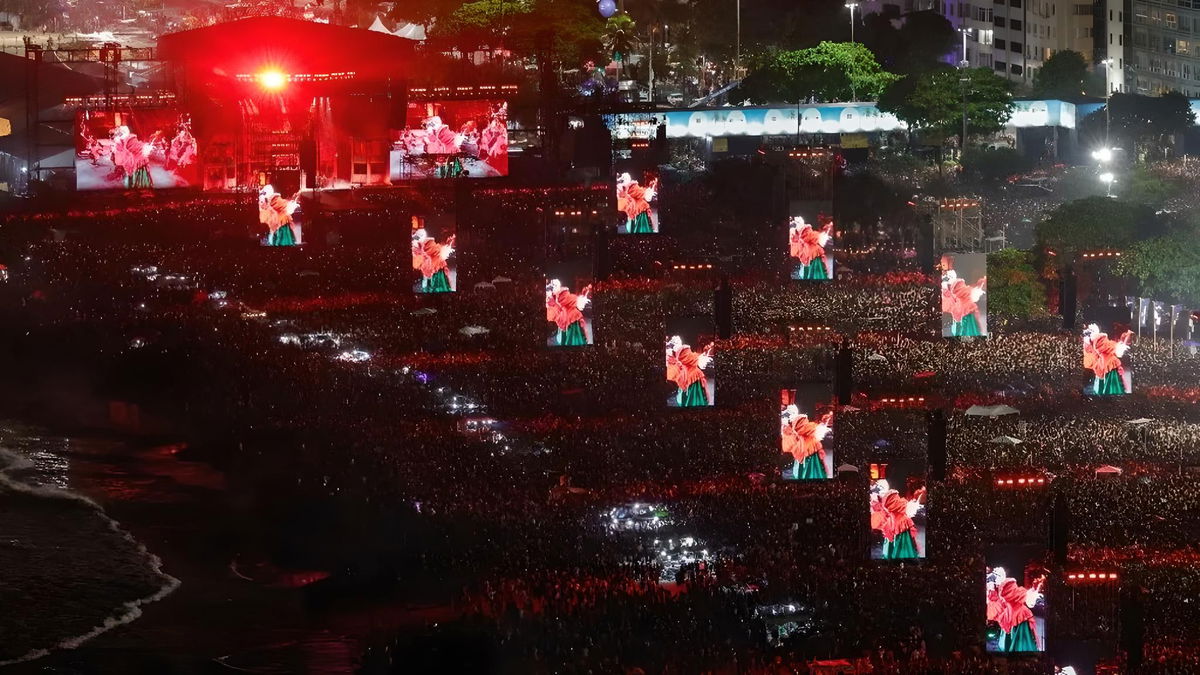 Brazilian Police foil bomb attack on Lady Gaga concert