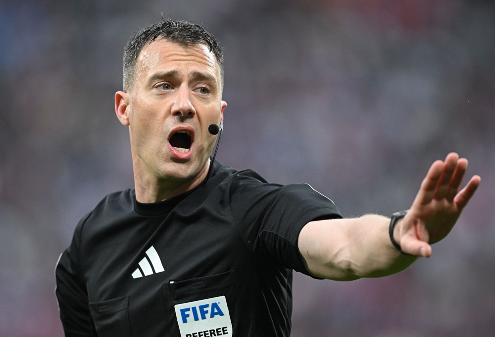 UEFA confirm referee for PSG-Arsenal clash