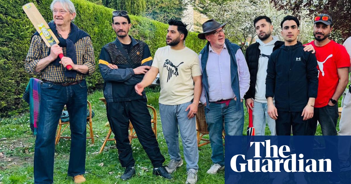 The Spin | Chipboard and carpet: refugee cricket tournament brings a moment of happiness