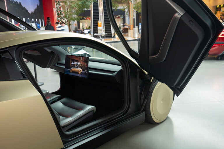 Tesla soft-launches robotaxis in Texas