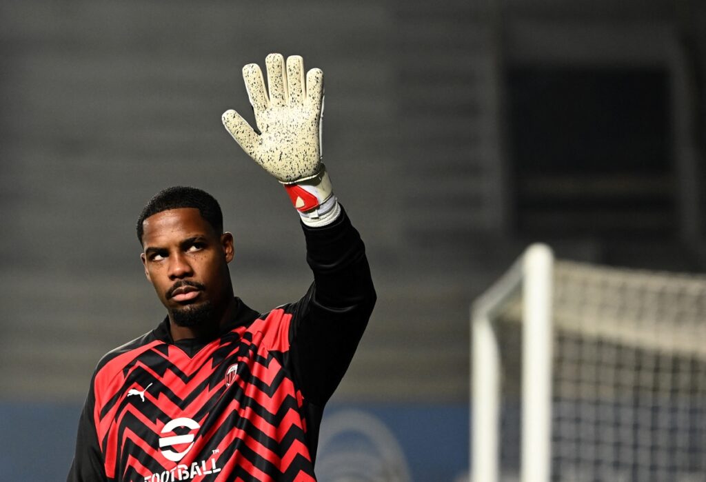 Chelsea increase Maignan offer to Milan, reaching 21m
