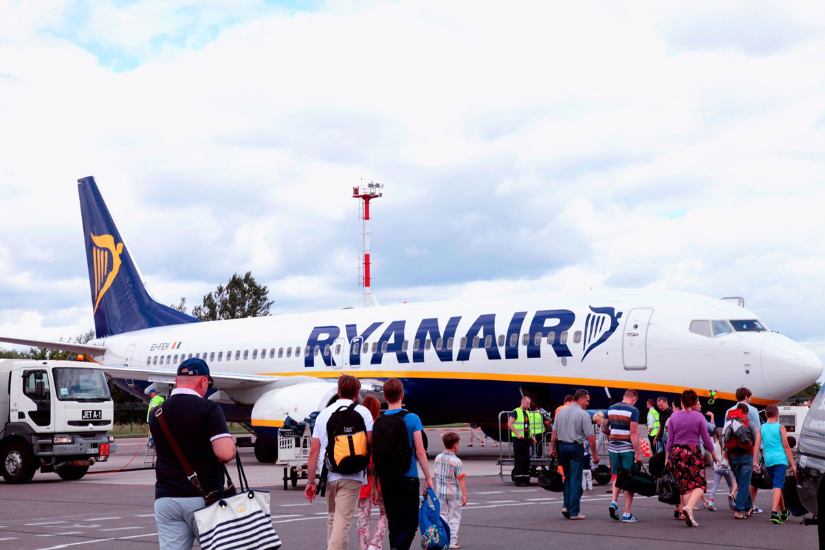 Ryanair luggage update: Bigger bags free