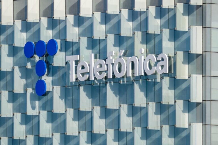 Telefónica to sell Ecuador unit to Millicom
