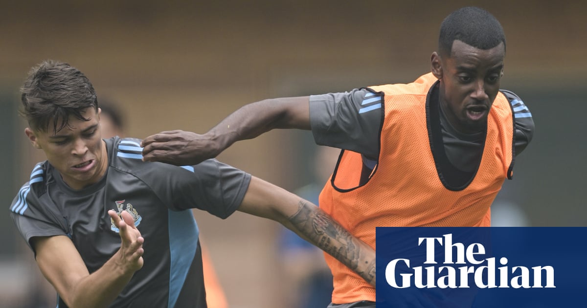 Howe’s dilemma as Newcastle’s Saudi owners can’t ignore case to sell Isak