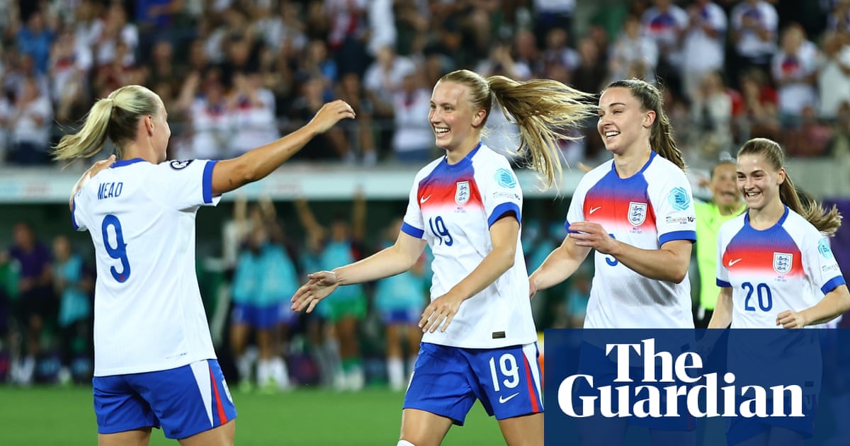 England hit Wales for six and France send Netherlands home – Women’s Football Weekly