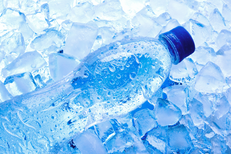 Frozen bottle trick: €0 summer cooling hack