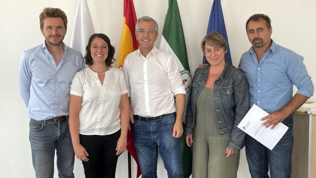 Estepona town hall promotes French classes