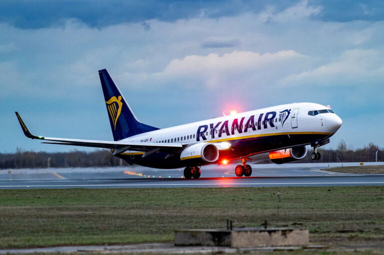 Ryanair launches flash seat sale !
