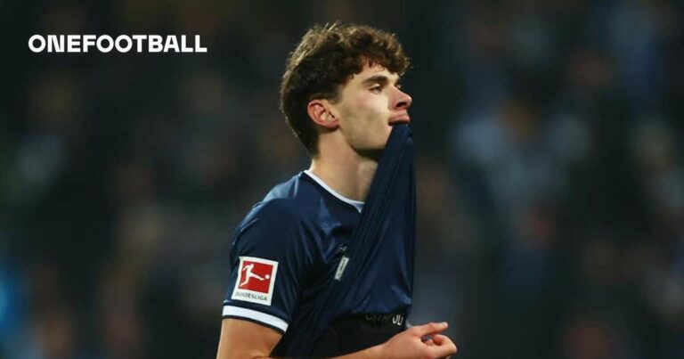 Official: Broschinski joins FC Basel for undisclosed fee