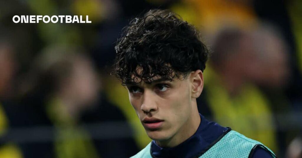 Barcelona out-of-favour youngster could remain at club until January – report