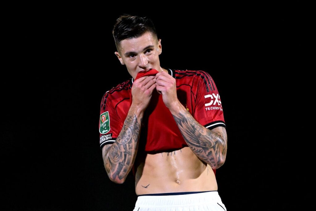 Unimpressive Sesko already looks like the odd man out to raise Man United concerns