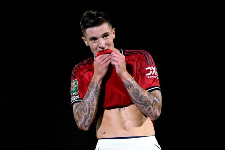 Unimpressive Sesko already looks like the odd man out to raise Man United concerns