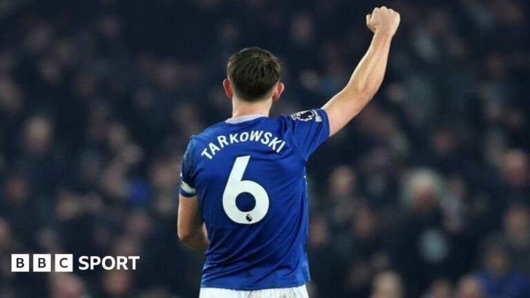 Everton news: Stats that earned James Tarkowski new contract