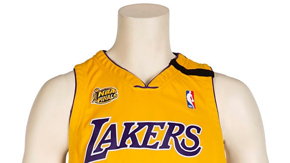 Lakers jersey history No. 12 — Gene Stump