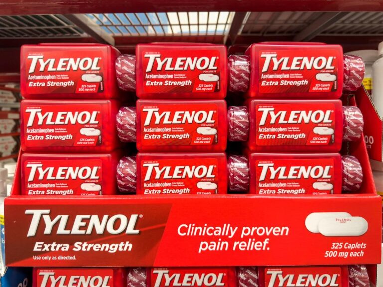 Dear Kenvue Stock Fans, Mark Your Calendars for November 6 Upcoming earnings