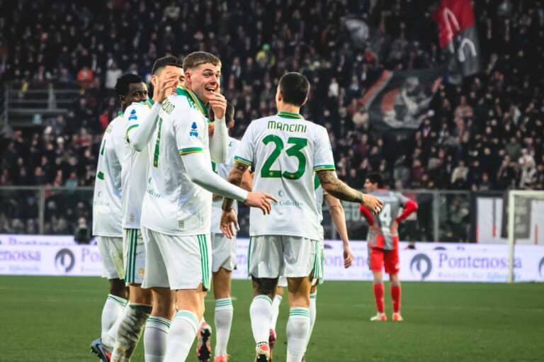 Roma alone at top of Serie A table for first time since 2013-14