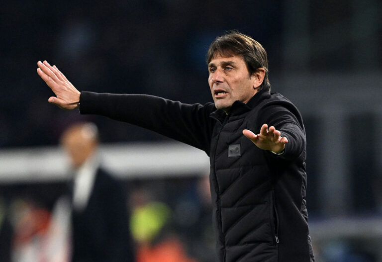 🚨 Confirmed XIs: Napoli and Benfica face a crucial clash